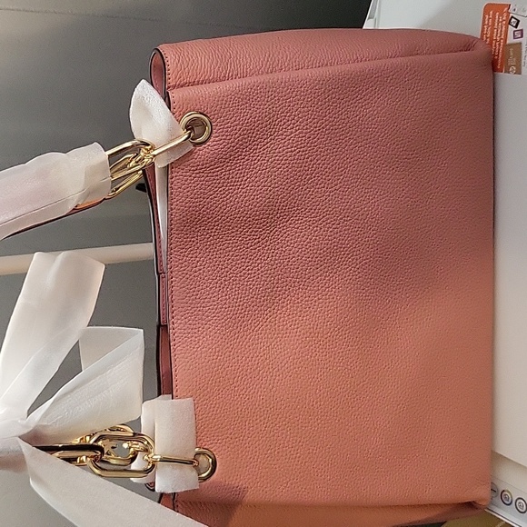 NWT GORGEOUS PINK MICHAEL KORS TRISHA SHOULDER BAG - Picture 4 of 11